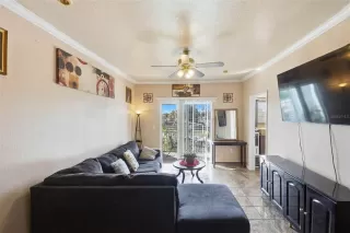 Photo #3: O6373887 Listing