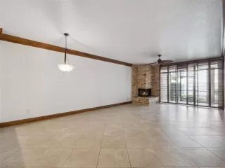 Photo #4: O6374080 Listing 