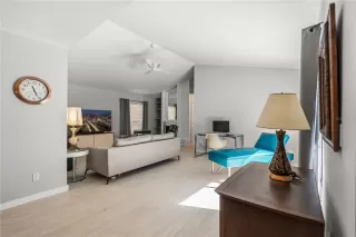 Photo #3: O6374207 Listing 