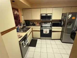 Photo #5: O6374373 Listing