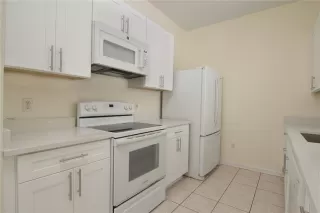 Photo #6: O6374436 Listing 