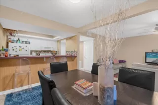 Photo #5: O6374467 Listing