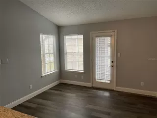 Photo #3: O6374474 Listing