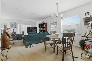 Photo #4: O6374635 Listing