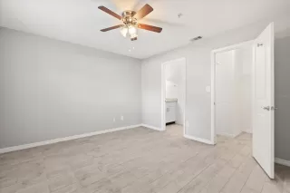 Photo #4: O6374673 Listing 