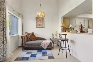 Photo #5: O6374692 Listing 