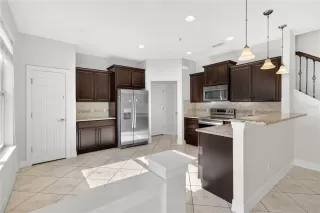 Photo #5: O6374757 Listing 