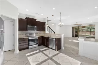 Photo #6: O6374757 Listing 