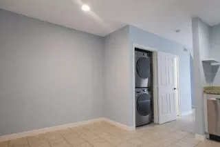 Photo #4: O6374888 Listing 