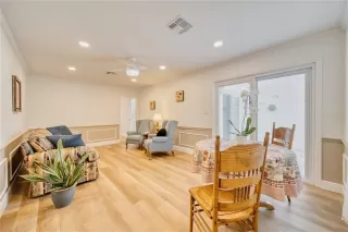 Photo #1: O6374917 Listing 