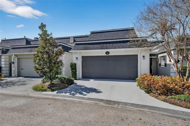 MLS: O6375260 Condo For Sale