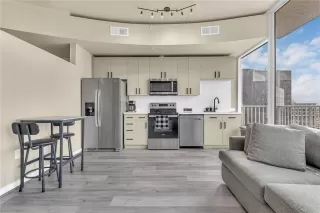 Photo #5: O6375287 Listing 