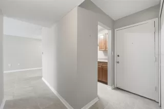Photo #3: O6375348 Listing