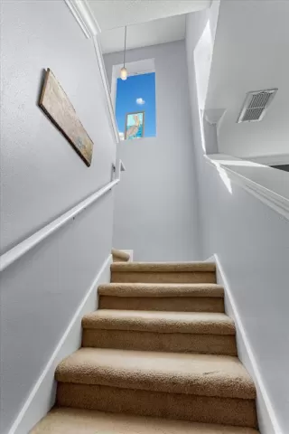 Photo #3: O6375364 Listing 