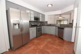 Photo #6: O6375377 Listing 