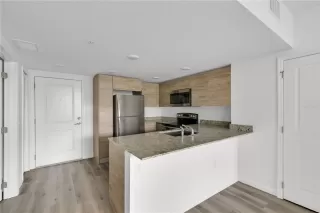 Photo #1: O6375469 Listing 