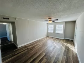 Photo #2: O6375518 Listing