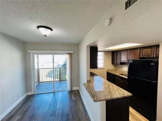 Photo #4: O6375518 Listing