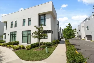 Photo #2: O6375723 Listing 