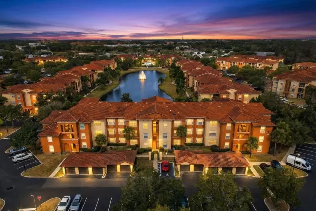 MLS: O6375827 Condo For Sale