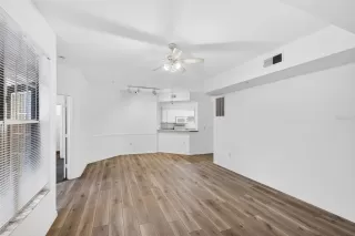 Photo #5: O6375827 Listing