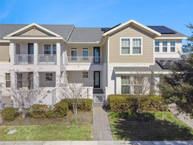 MLS: O6375843 Condo For Sale