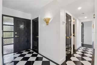 Photo #3: O6375851 Listing