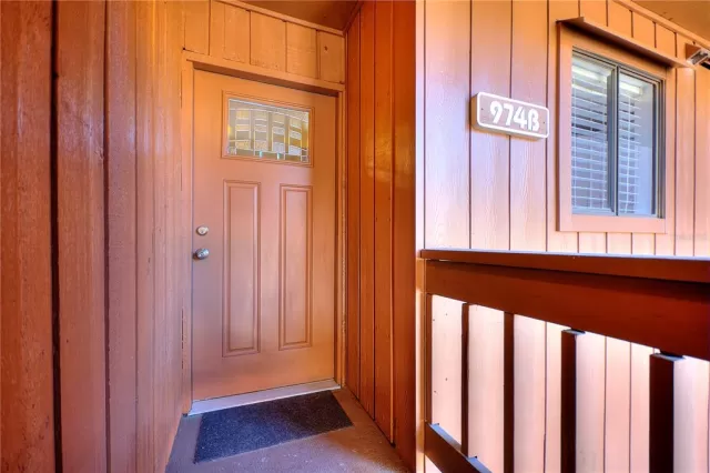 MLS: O6375913 Condo For Sale