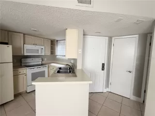 Photo #6: O6375938 Listing 