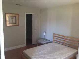 Photo #5: O6376055 Listing