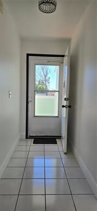 Photo #2: O6376056 Listing 