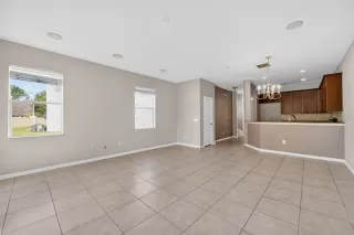 Photo #3: O6376218 Listing