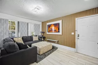 Photo #2: O6376229 Listing 