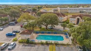 Photo #5: O6376259 Listing