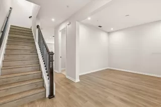 Photo #3: O6376381 Listing 