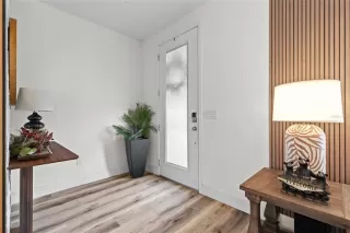 Photo #3: O6376551 Listing