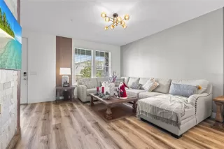 Photo #6: O6376551 Listing