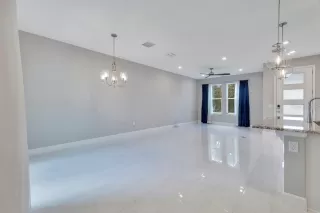 Photo #6: O6376589 Listing