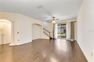 Photo #6: O6376604 Listing