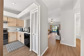 Photo #3: O6376616 Listing 