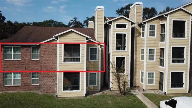 MLS: O6376711 Condo For Sale