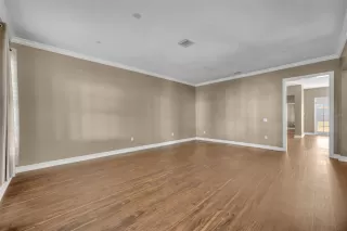 Photo #5: O6376921 Listing