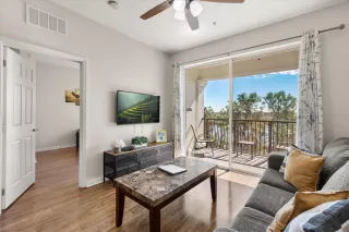 Photo #3: O6376970 Listing 