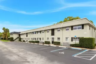 Photo #6: O6376996 Listing