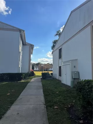 Photo #1: O6377027 Listing 