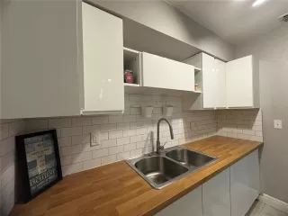 Photo #5: O6377100 Listing 