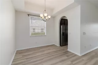 Photo #6: O6377140 Listing