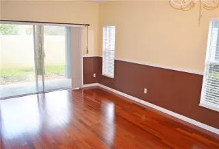 Photo #2: O6377192 Listing