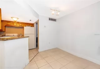 Photo #4: O6377196 Listing