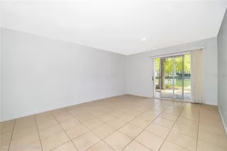 Photo #5: O6377196 Listing